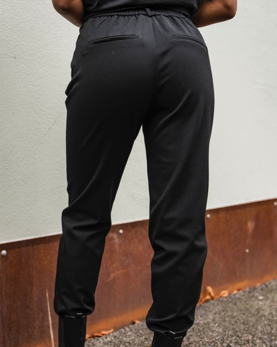 VMMAYA Pants - Black